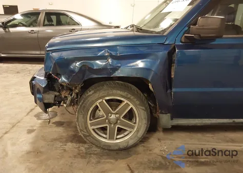 2010 Jeep Patriot Sport from USA, damaged, VIN 1J4NF2GB0AD504477